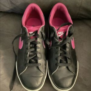 Nike Sweet Classic Running Shoes 11 Black Purple